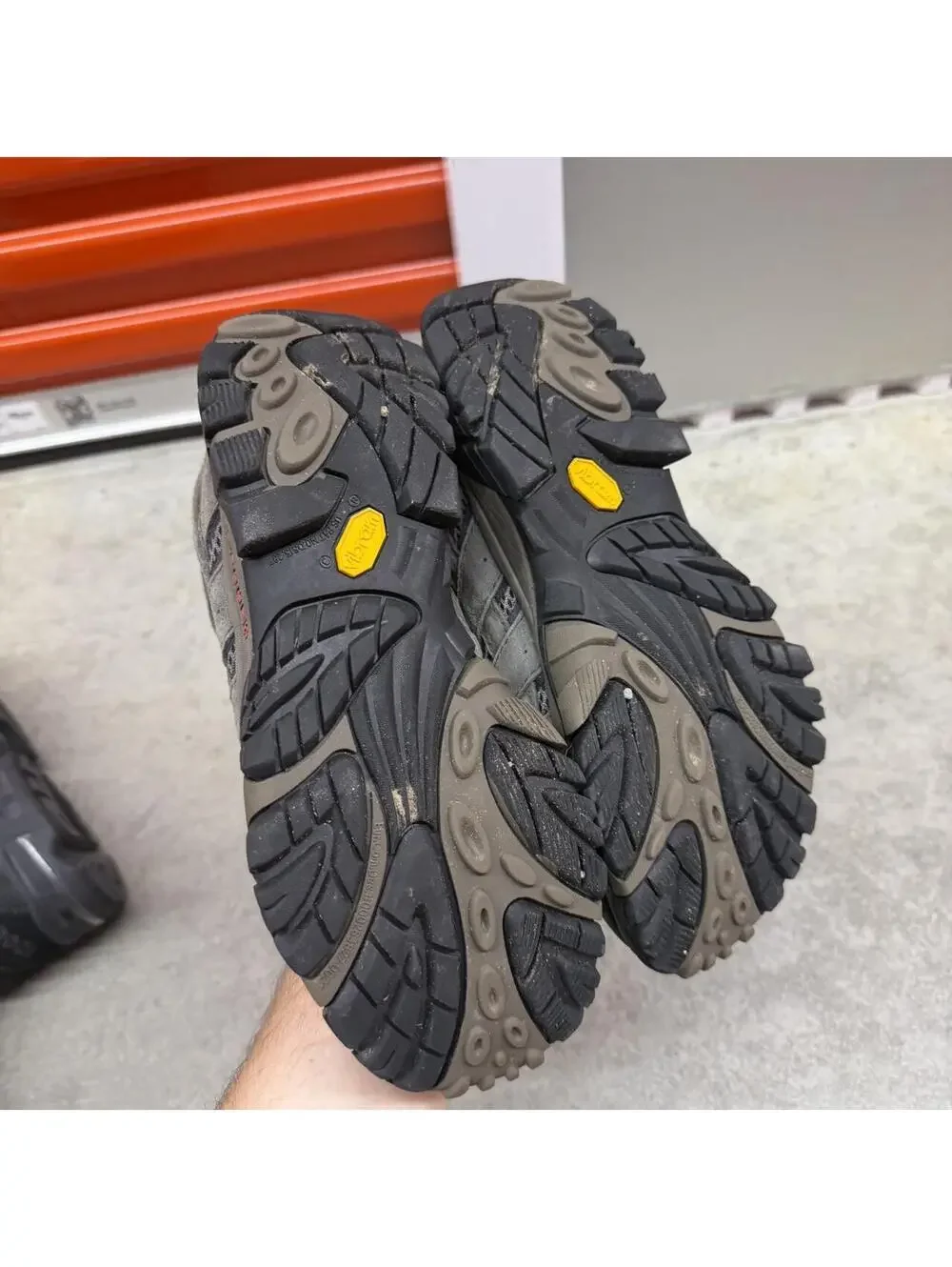 Merrell Moab 3 Mid Waterproof grey hiking boots size 9.5 MENS